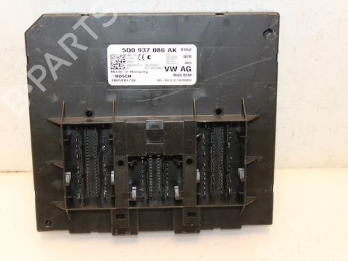 Used Electronic module VW TOURAN (5T1) 1.6 TDI (110 hp) 15327903