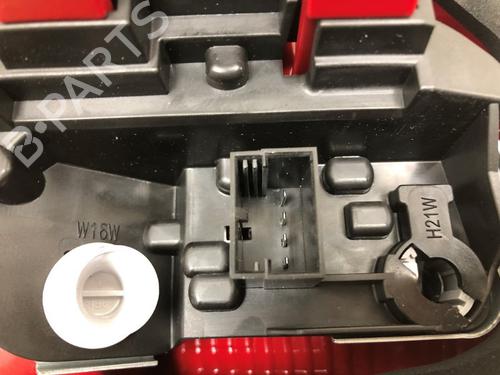 Right taillight VW TOURAN (1T3) 2.0 TDI | BP37214775C35 - Image 6
