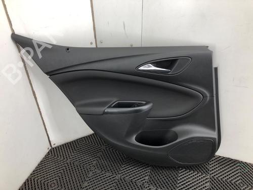 Bageste venstre beklædning Bageste venstre beklædning OPEL ASTRA K (B16) 1.4 Turbo (68) (150 hp) 37214452 37214452