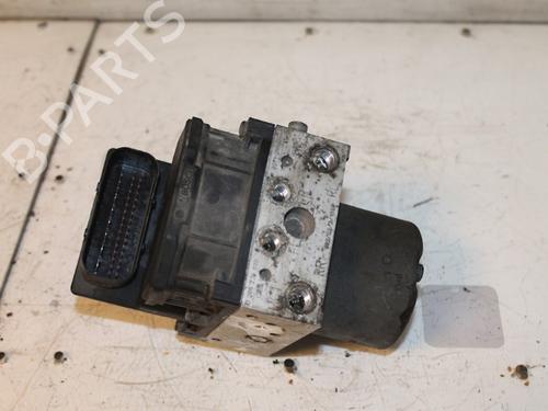 Used ABS pump FORD MONDEO III Saloon (B4Y) 1.8 16V (125 hp) 16183097