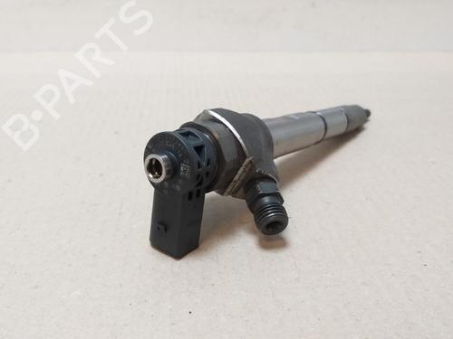 Used Injector VW TOURAN (5T1) 2.0 TDI (150 hp) 16379561