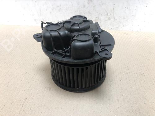Heater blower motor RENAULT TRAFIC II Van (FL) 1.9 dCi 80 (FL0B) | BP15536135M62 