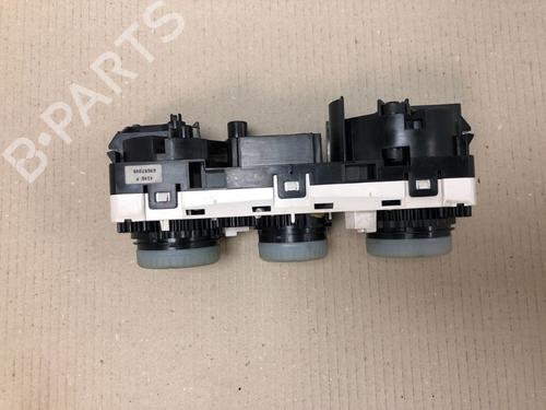 Commande Chauffage MITSUBISHI COLT VI (Z3_A, Z2_A) 1.3 (Z21A) (95 hp) 15347419