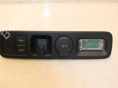 switch-audi-q7-4mb-4mg-4mq-30-tdi-e-tron-quattro-4m0959511e-2015-15326162 main image