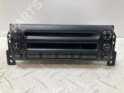 Used Radio Radio 37204850 37204850
