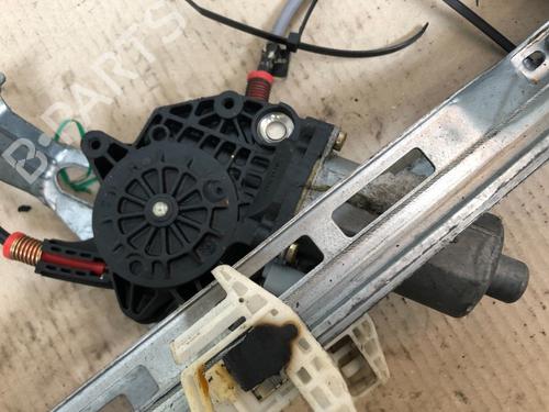 Front right window mechanism PEUGEOT 206 Hatchback (2A/C) 1.4 i | BP15296597C23 