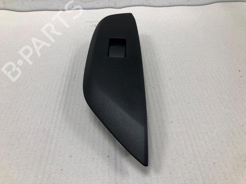 Switch TOYOTA YARIS (_P21_, _PA1_, _PH1_) 1.5 Hybrid (MXPH10, MXPH11) | BP37211913I30 - Image 2