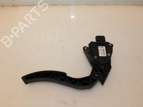 Used Pedal RENAULT CLIO IV (BH_) 0.9 TCe 90 (BHNF, BHMA, BHMH, BHJK, BHJR) (90 hp) 15323747