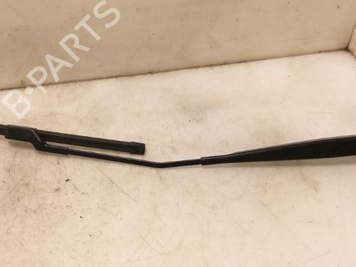 Used Front windshield wiper arm SEAT IBIZA IV (6J5, 6P1) 1.0 TSI (95 hp) 15337390