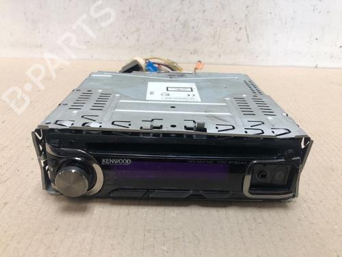 Used Radio MERCEDES-BENZ SLK (R170) 200 (170.435) (136 hp) 15535491