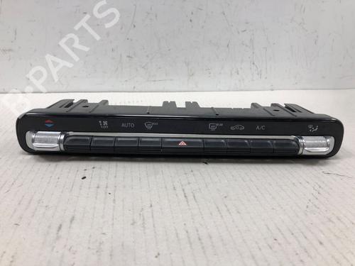 climate-control-mercedes-benz-b-class-sports-tourer-w247-2018-37205409 main image