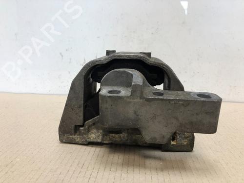 Used Engine mount Engine mount 15535158 15535158