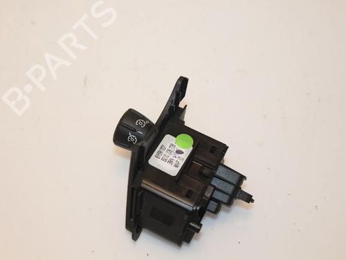 Used Switch RENAULT SCÉNIC II (JM0/1_) 1.9 dCi (JM0G, JM12, JM1G, JM2C) (120 hp) 15320431
