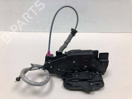 rear-left-lock-mercedes-benz-b-class-sports-tourer-w247-2018-37213475 main image