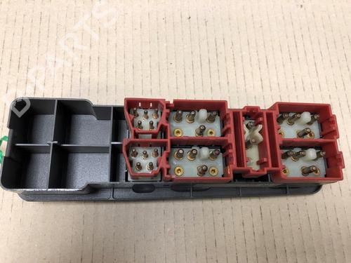 Switch VOLVO V40 Estate (645) 1.9 DI | BP15334114I30 
