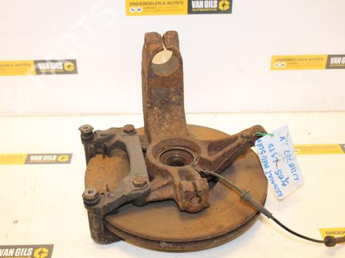 Used Right front steering knuckle RENAULT GRAND SCÉNIC II (JM0/1_) 1.9 dCi (JM0G, JM12, JM1G, JM2C) (120 hp) 15311730
