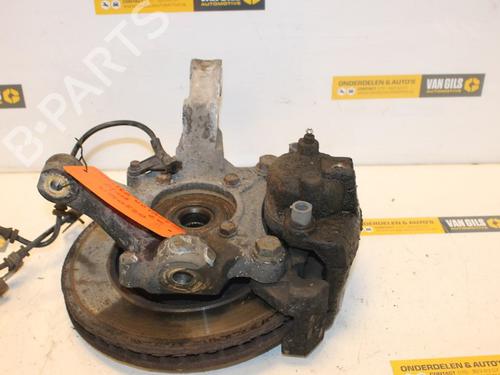 Used Left front steering knuckle CHRYSLER VOYAGER IV (RG, RS) 2.4 (147 hp) 15311643
