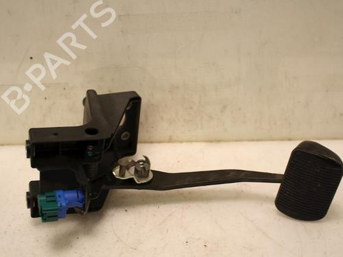 Used Break pedal Break pedal 15336580 15336580
