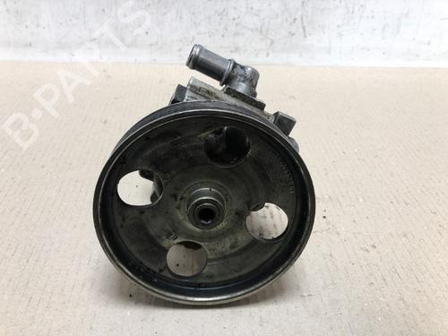 Used Steering pump Steering pump 15299457 15299457