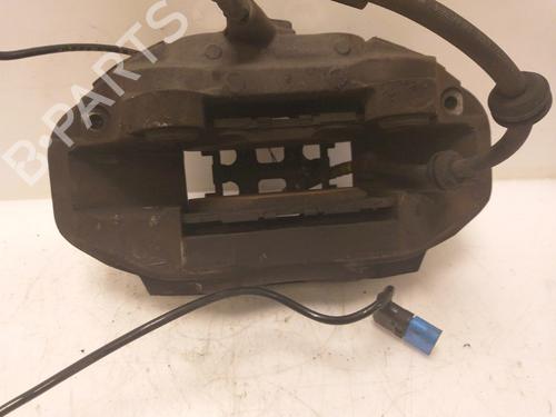 Used Right front brake caliper Right front brake caliper 15829843 15829843