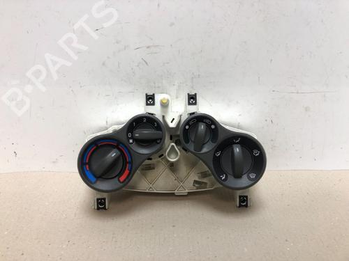 Used Climate control FIAT PANDA (169_) 1.1 (169.AXA1A) (54 hp) 15535671