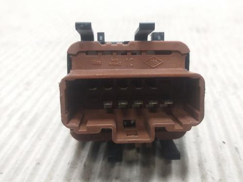 Switch RENAULT SCÉNIC II (JM0/1_) 2.0 (JM05, JM0U, JM1N, JM1U, JM2V) | BP15532121I30 