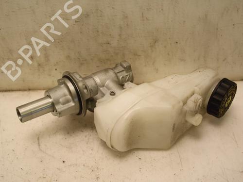 Used Brake master cylinder Brake master cylinder 15336613 15336613