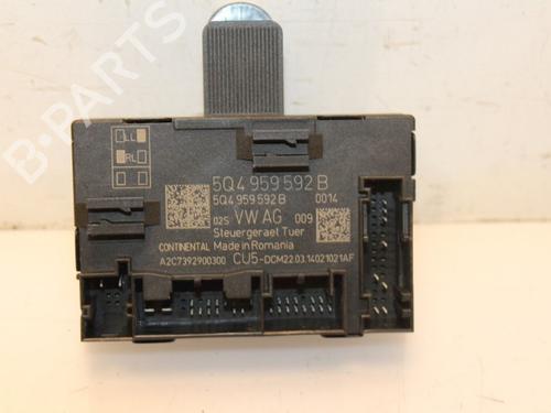 Used Electronic module Electronic module 15829262 15829262