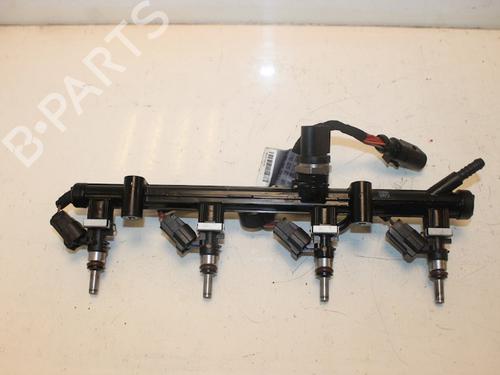 Used Injection rail Injection rail 16183218 16183218