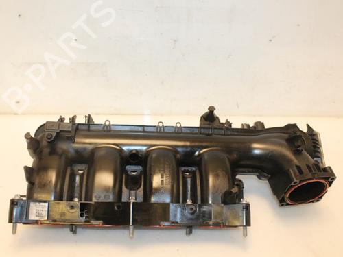 Used Intake manifold MERCEDES-BENZ A-CLASS (W176) A 180 (176.042) (122 hp) 15796577