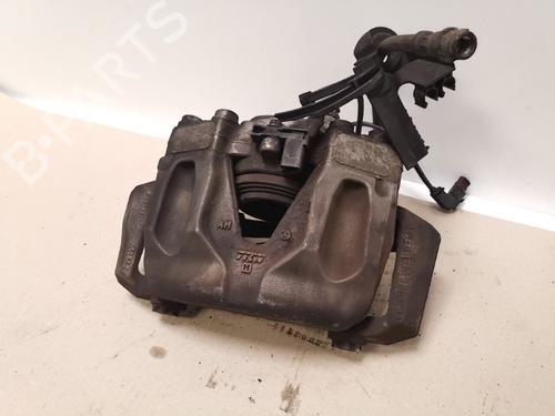 Used Right front brake caliper Right front brake caliper 15339678 15339678