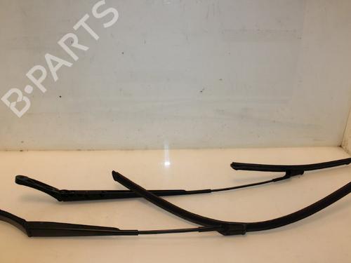 Used Front windshield wiper arm VW GOLF SPORTSVAN VII (AM1, AN1) 2.0 TDI (150 hp) 15323143