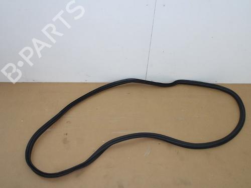 bootlid-panel-vw-polo-vi-aw1-bz1-ae1-10-tgi-2g6827705-2017-15329339 main image