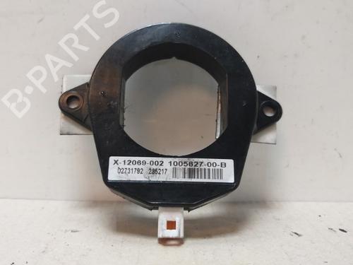 Antenne/Base TESLA MODEL S (5YJS) P100D AWD (772 hp) 15341136
