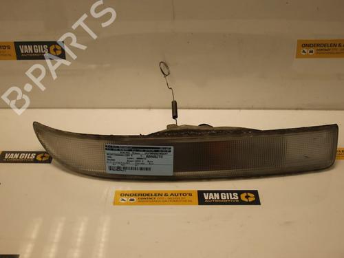Used Right front indicator Right front indicator 15308628 15308628