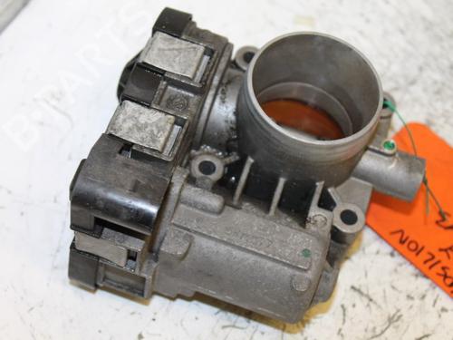 Used Throttle body Throttle body 15304006 15304006