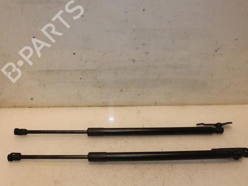 Used Tailgate lift support VW TOURAN (5T1) 1.4 TSI (150 hp) 15331541