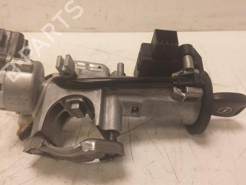 Used Ignition barrel OPEL AGILA (B) (H08) 1.0 (F68) (68 hp) 15312072