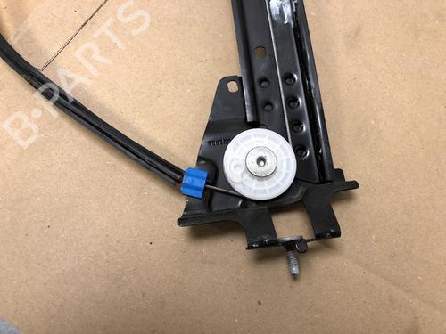 Front right window mechanism TESLA MODEL S (5YJS) 90D AWD | BP15339207C23 - Image 7