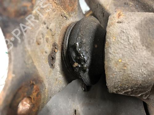 Used Right front steering knuckle VW FOX Hatchback (5Z1, 5Z3, 5Z4) 1.2 (55 hp) 15536972