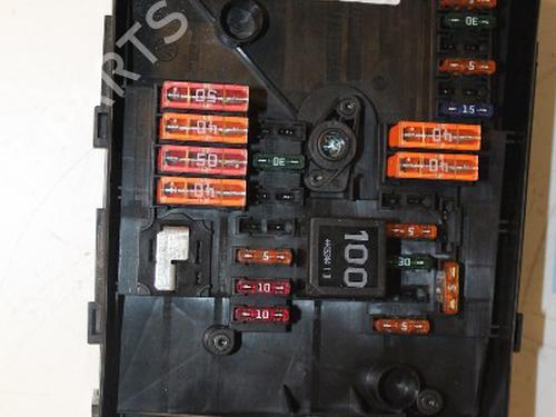 Fuse box VW GOLF V (1K1) 1.9 TDI (90 hp) 15306516