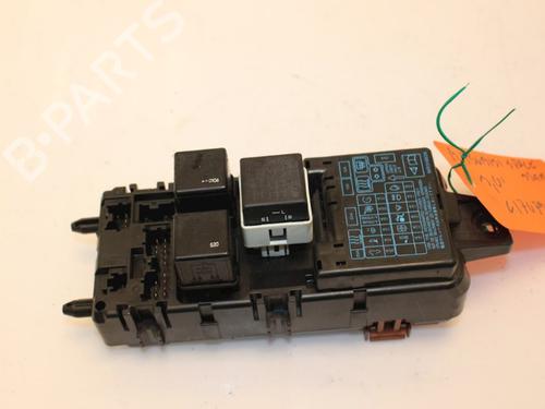 Used Fuse box Fuse box 15322893 15322893