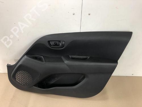 Used Front right panel Front right panel 37208786 37208786