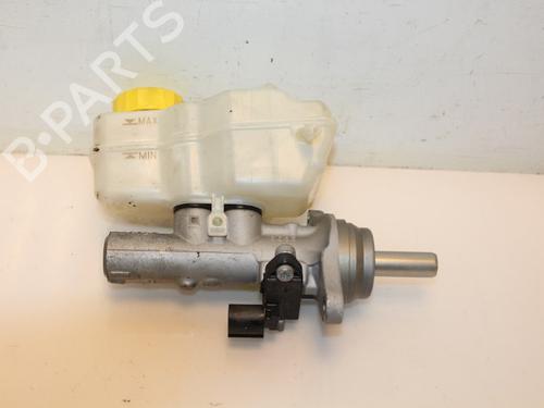 Used Brake master cylinder Brake master cylinder 15319515 15319515