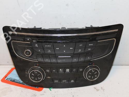 Used Climate control Climate control 15306435 15306435