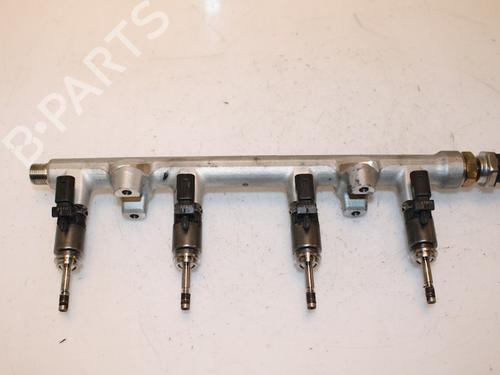 Used Injection rail Injection rail 15332306 15332306