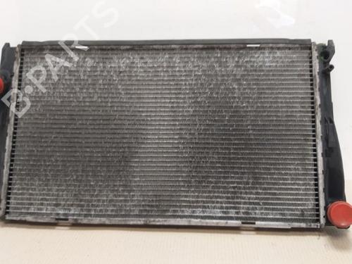 Used Water radiator Water radiator 15532359 15532359