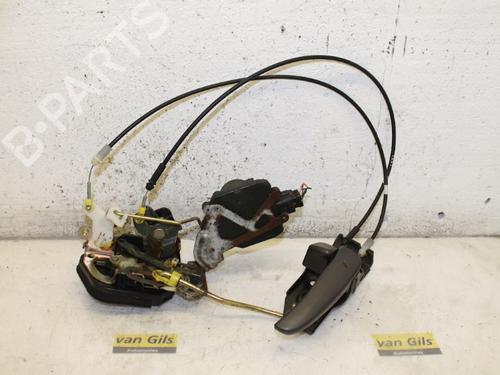 Used Rear right lock HYUNDAI TRAJET (FO) 2.0 (136 hp) 15305595