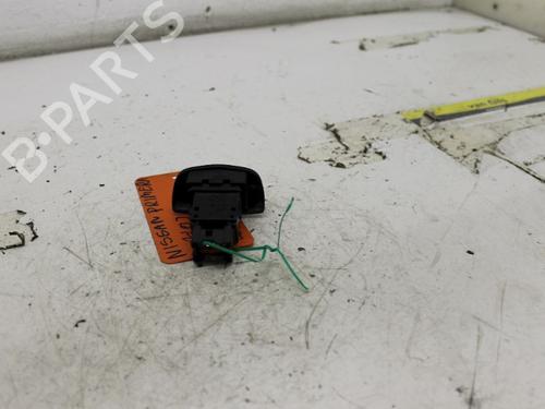 Warning switch NISSAN PRIMERA (P12) 2.0 | BP15301033I22 - Image 2