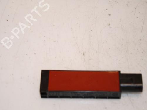 Antenne/Base VW POLO VI (AW1, BZ1, AE1) 1.0 TSI (116 hp) 15332173